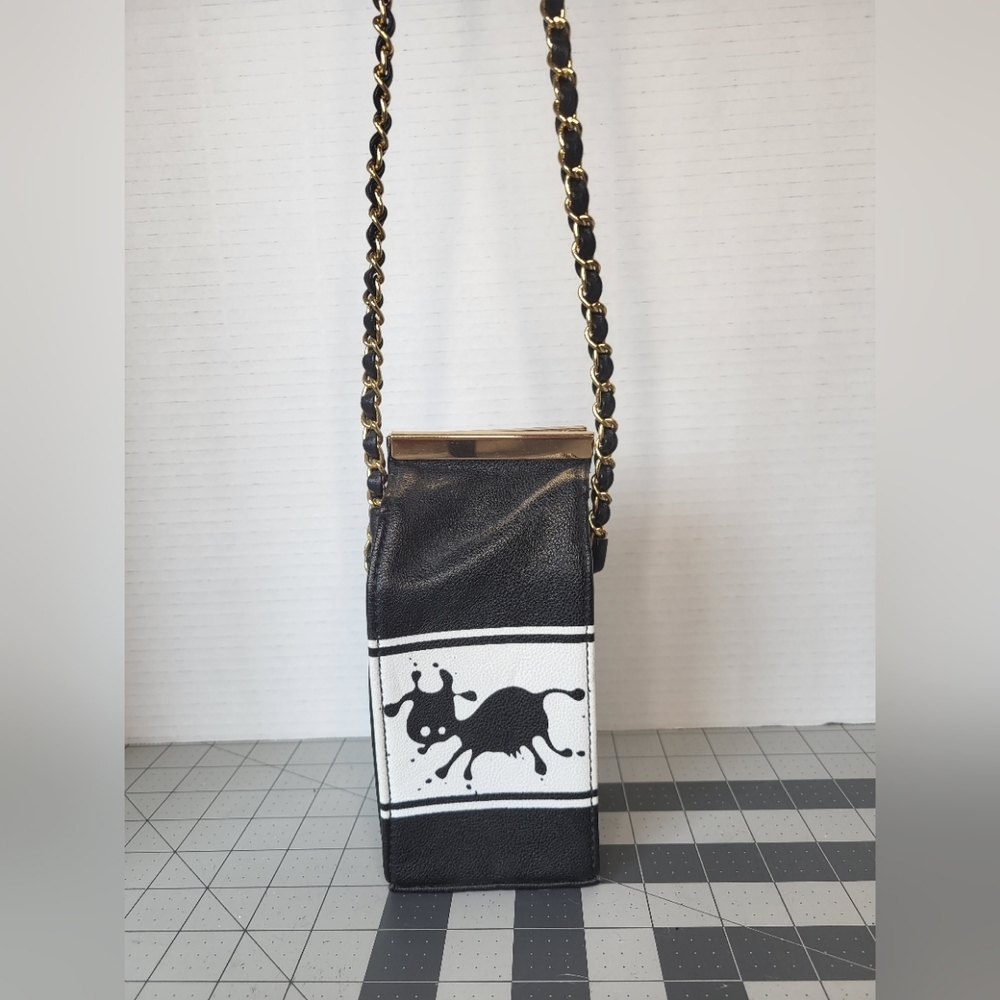 Handbag Republic vegan milk crossbody bag